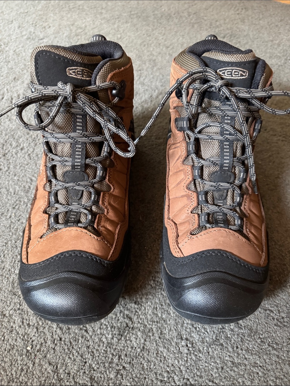 KEEN Brown and Black Men's Waterproof Trail Boots - Size 8 like new
